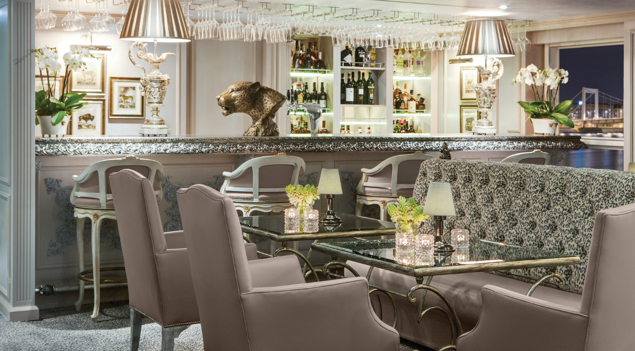 Bar du Léopard, S.S. Maria Theresa